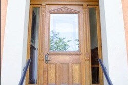 Front of Building - 125 W 9th St