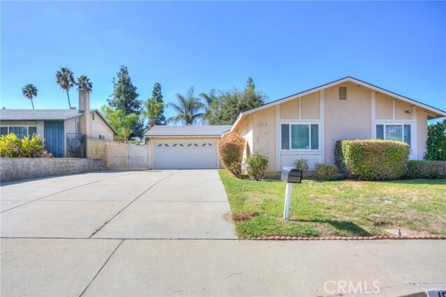 Foto del edificio - 1829 Blue Haven Dr