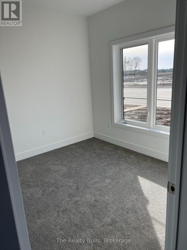 Photo du bâtiment - 30 Balladry Blvd.