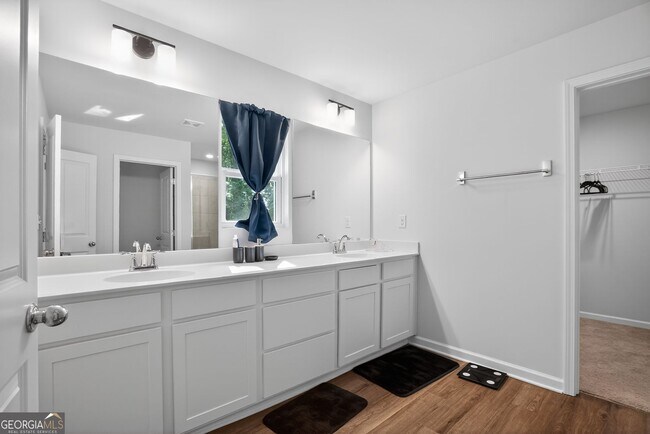 Foto del edificio - 1127 2nd St NW