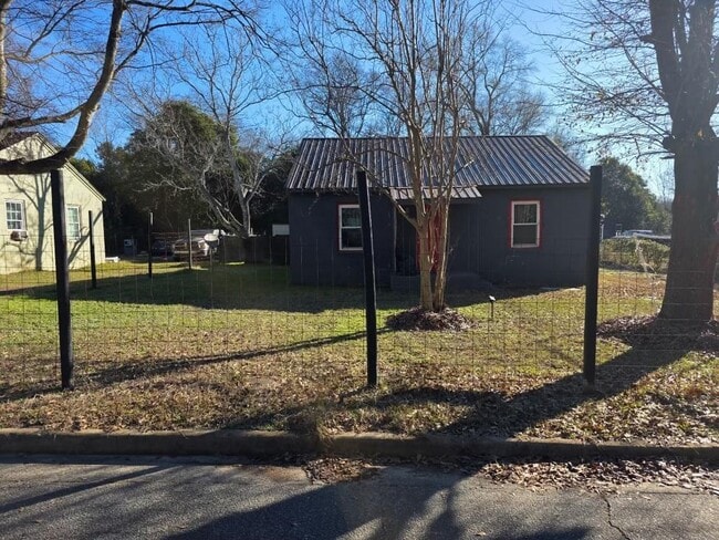 Building Photo - 3542 Wericoba Dr