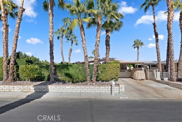 Foto del edificio - 73182 Palm Greens Pkwy