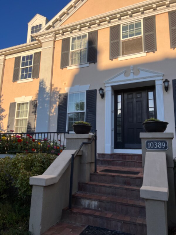 Foto del edificio - 10389 Rubicon Rd