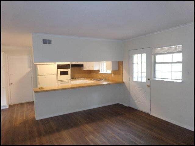 Building Photo - 408 Pickwick Ln