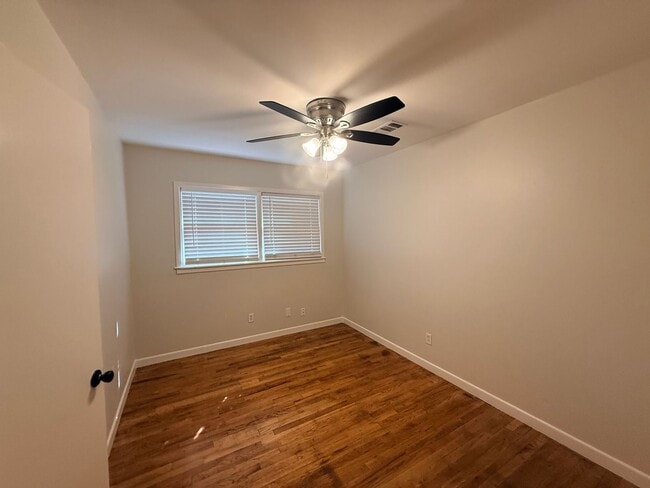 Building Photo - 3114 37th St