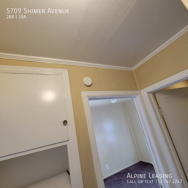 Foto del edificio - 5709 Shimer Ave