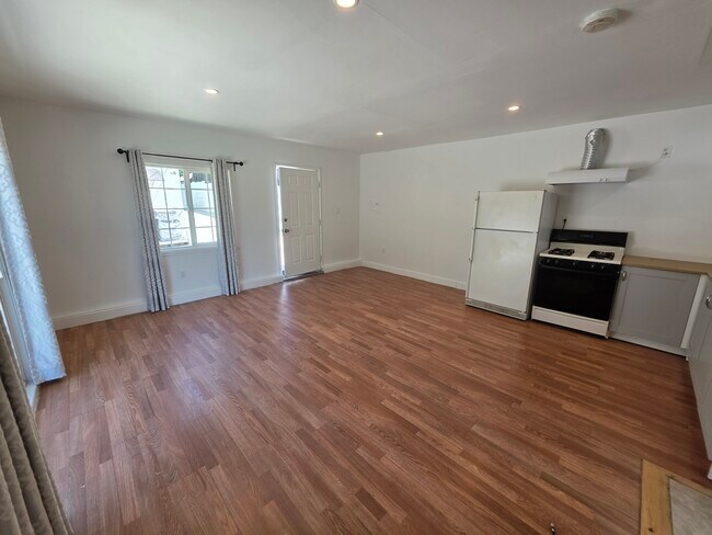 Foto del edificio - 10533 Nassau Ave