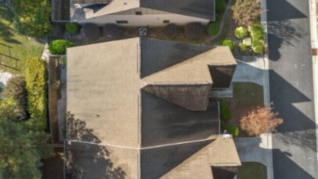 Building Photo - 7 Elk Ridge Ln