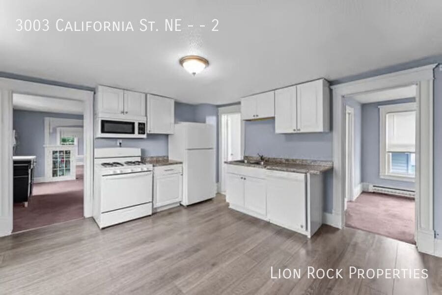 Primary Photo - 3003 California St NE