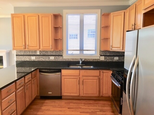 Foto del edificio - 1912 W Touhy Ave