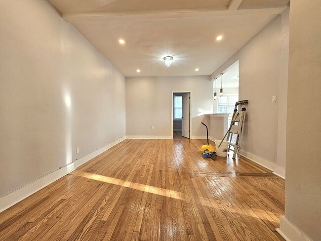 Building Photo - 1 Dewitt Rd