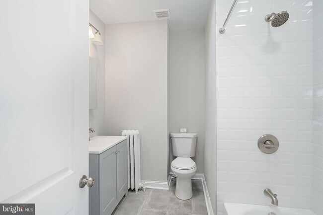 Building Photo - 5578 Blakemore St