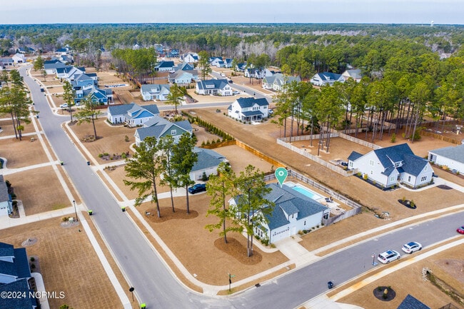 Building Photo - 849 Crown Pointe Dr