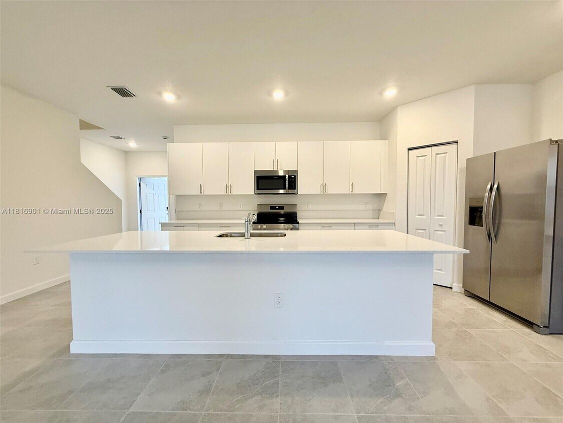 Foto principal - 3032 Park Pl