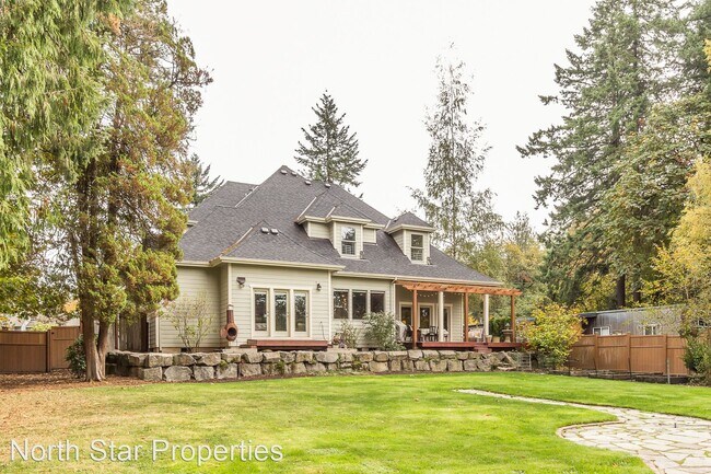 Foto del edificio - 5 br, 3.5 bath House - 9935 SW 52nd Ave.