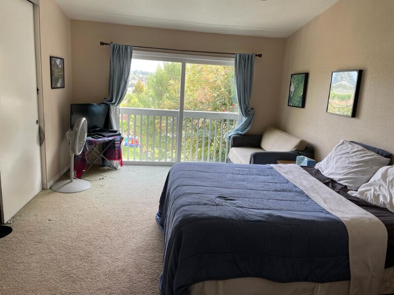 25052 Silverleaf Ln, Laguna Hills, CA 92653 House Rental in Laguna