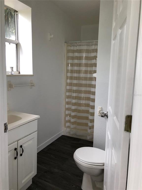 Foto del edificio - 12838 Florida Ave