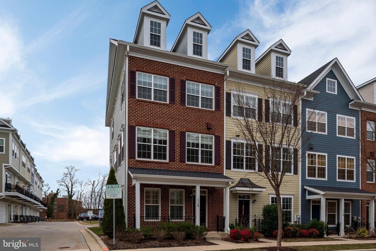 Foto principal - 115 Meridian Ln