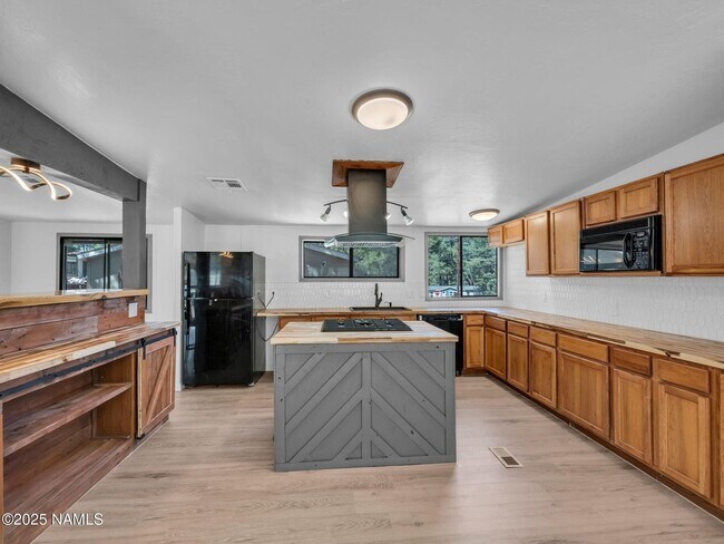 Foto del edificio - 2310 Keams Canyon Trl