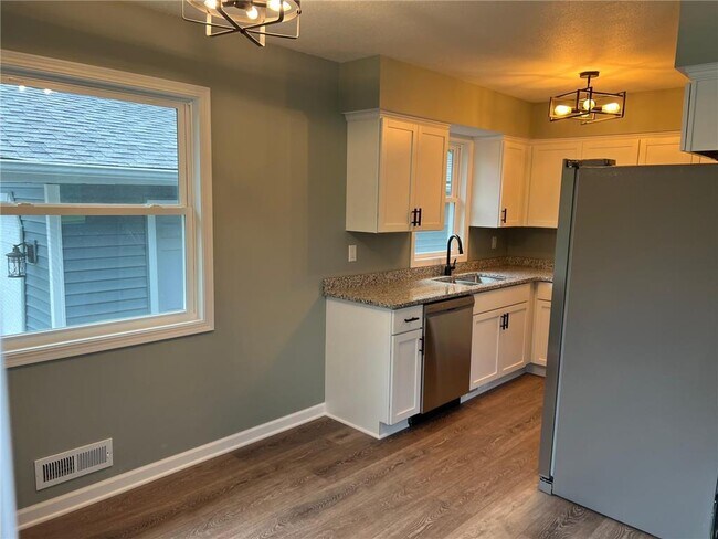 Foto del edificio - 1401 76th Ave NE