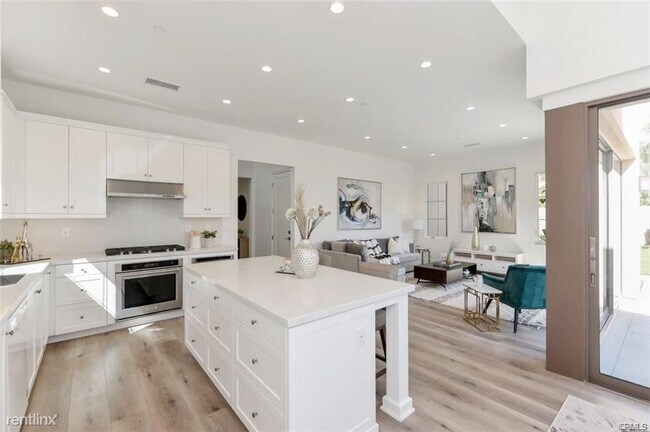 Foto del edificio - 3 br, 2.5 bath House - 147 Winnett