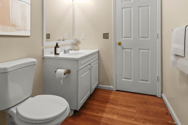 Photo - 563 McChesney St Apartment