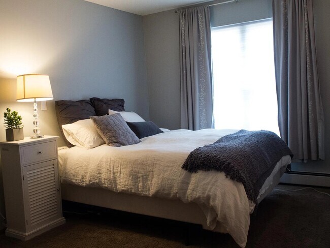 Foto del edificio - 720 3rd Ave NE