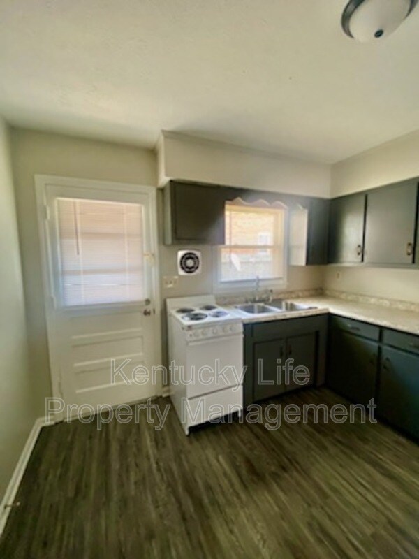 Building Photo - 1822 Augusta Dr