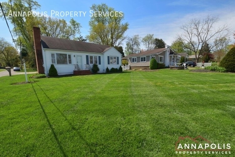 Foto principal - 3043 Riva Rd