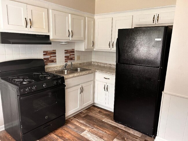 Foto del edificio - 3213 N 52nd St