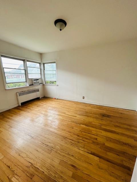 Foto del edificio - 345 Shore Rd