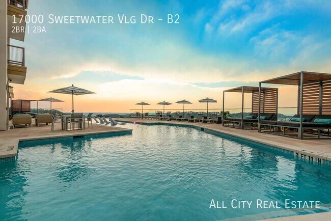 Building Photo - 17000 Sweetwater Vlg Dr