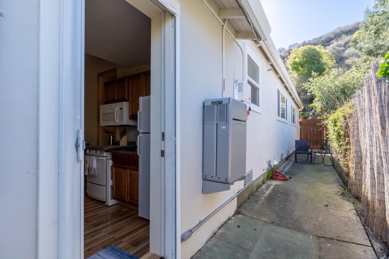 1468 Rosita Rd, Pacifica, CA 94044 Condo for Rent in Pacifica, CA