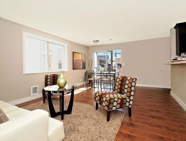 Sala de estar comedor - 1616 Summit Ave