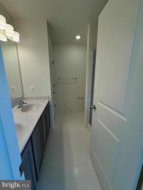 Foto del edificio - 318 Appleby School Rd