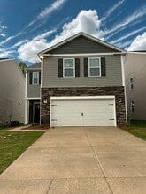 Building Photo - 1215 37th Ave Lane NE