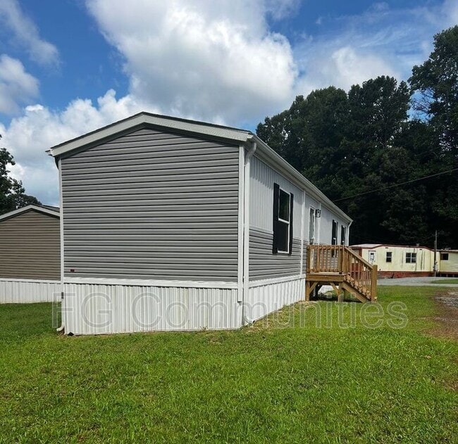 Foto del edificio - 2844 Maple Ave