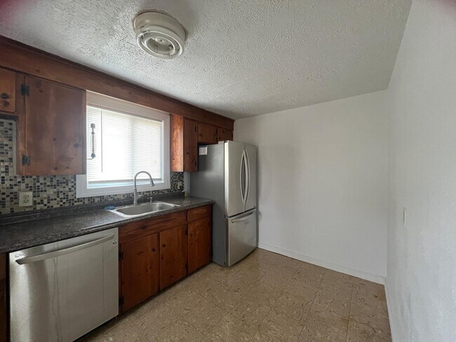 Foto del edificio - 5 Colorado Ave