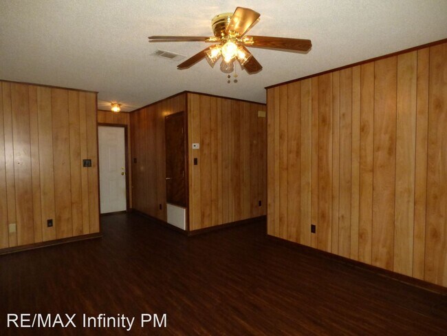Foto del edificio - 3 br, 2 bath House - 4225 Rice Rd
