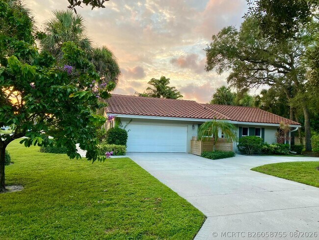 Building Photo - 1140 SW 15th St