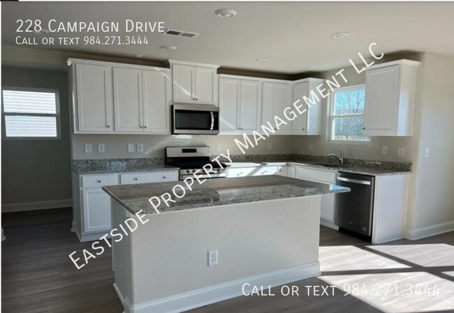 Foto del edificio - 228 Campaign Dr