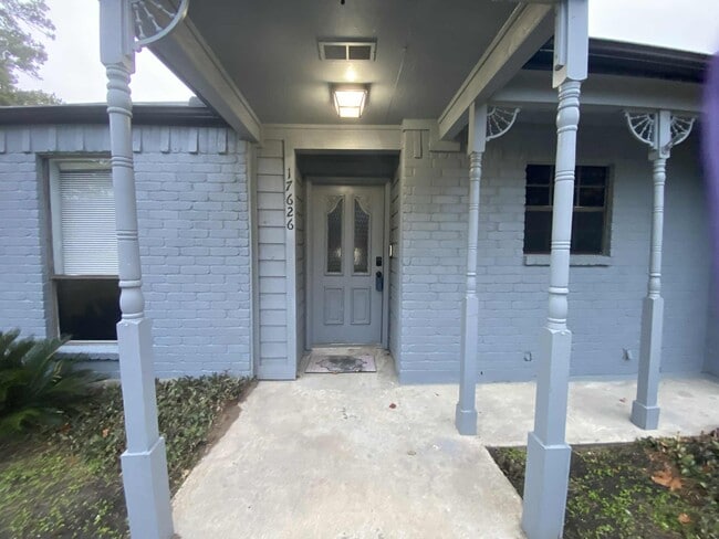 Building Photo - 17626 Telegraph Creek Dr