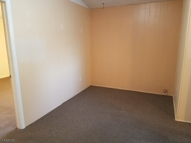 Building Photo - 73 N Bertrand Rd