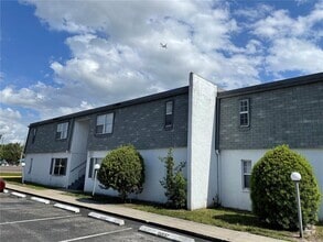 Building Photo - 1000 S Semoran Blvd