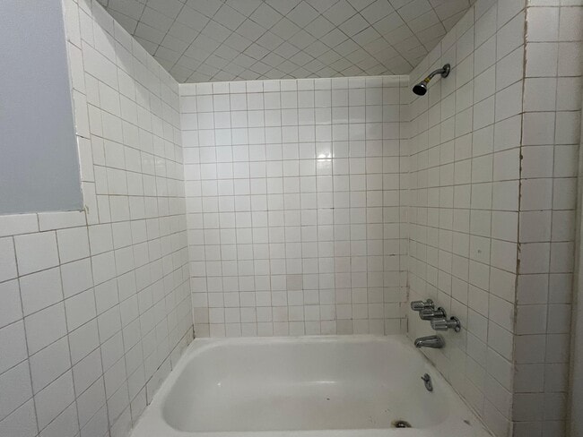 Building Photo - 63 Atlantic St