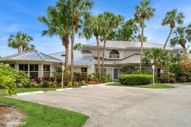 Foto del edificio - 7376 Pine Creek Way