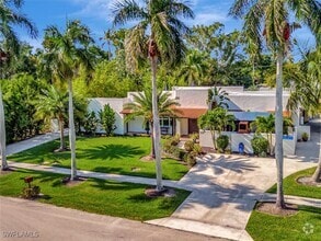 Building Photo - 1291 Caloosa Dr