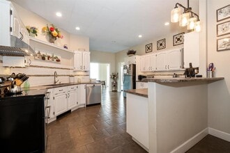 Building Photo - 48275 Elk View Rd