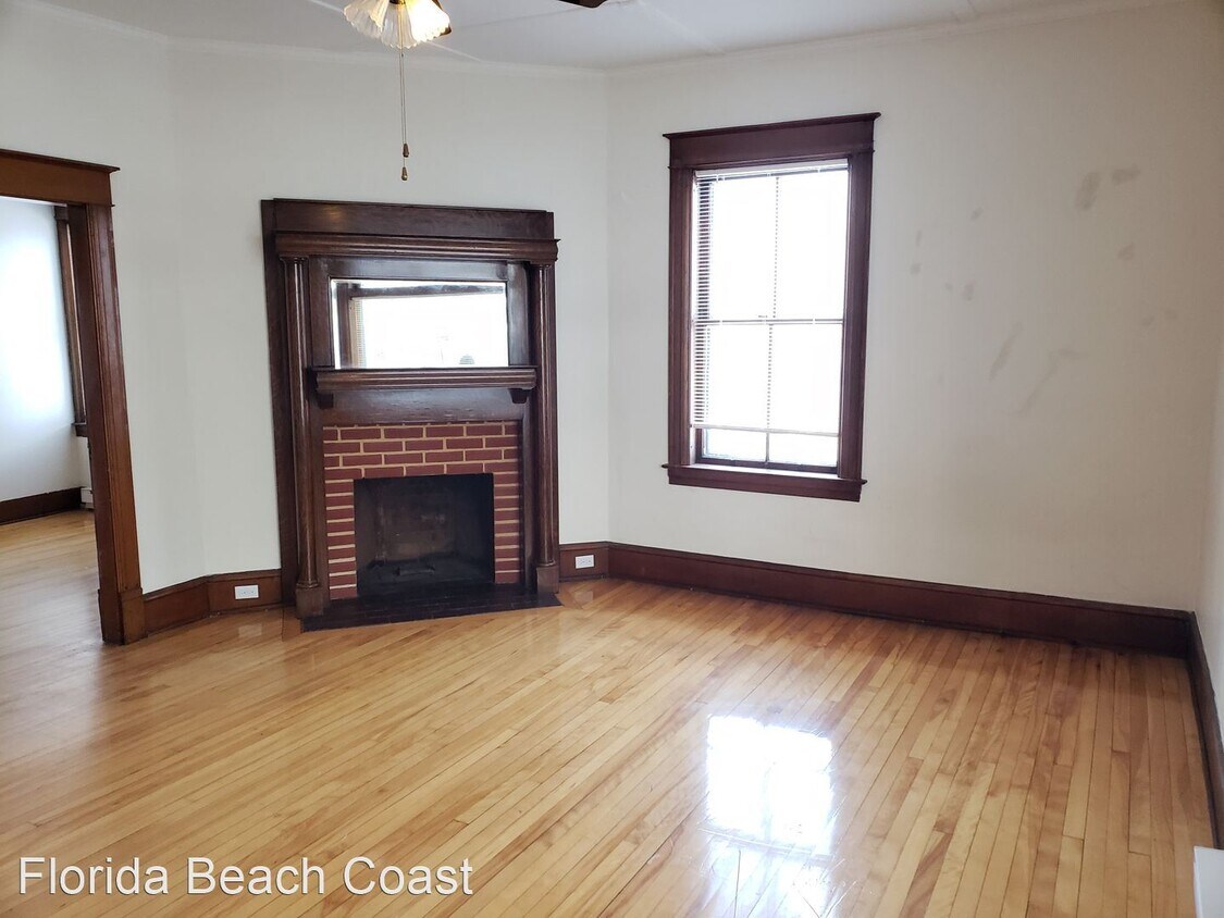 26 Main St, Derby, VT 05830 Room for Rent in Derby, VT