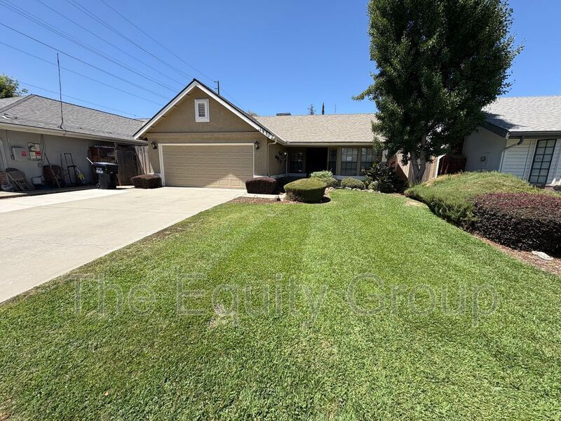 Foto principal - 1931 S Stevenson Ct